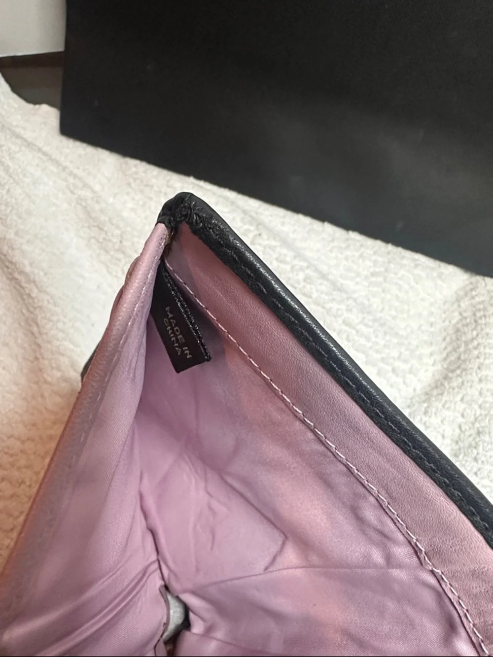 COACH Black Signature Compact Wallet with Pink Interior - Picture 4 of 6